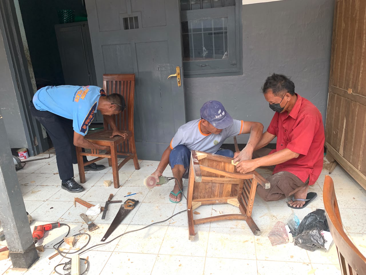 Kembangkan Keterampilan Kerja, WBP Lapas Wonogiri Ikuti Kegiatan Permebelan